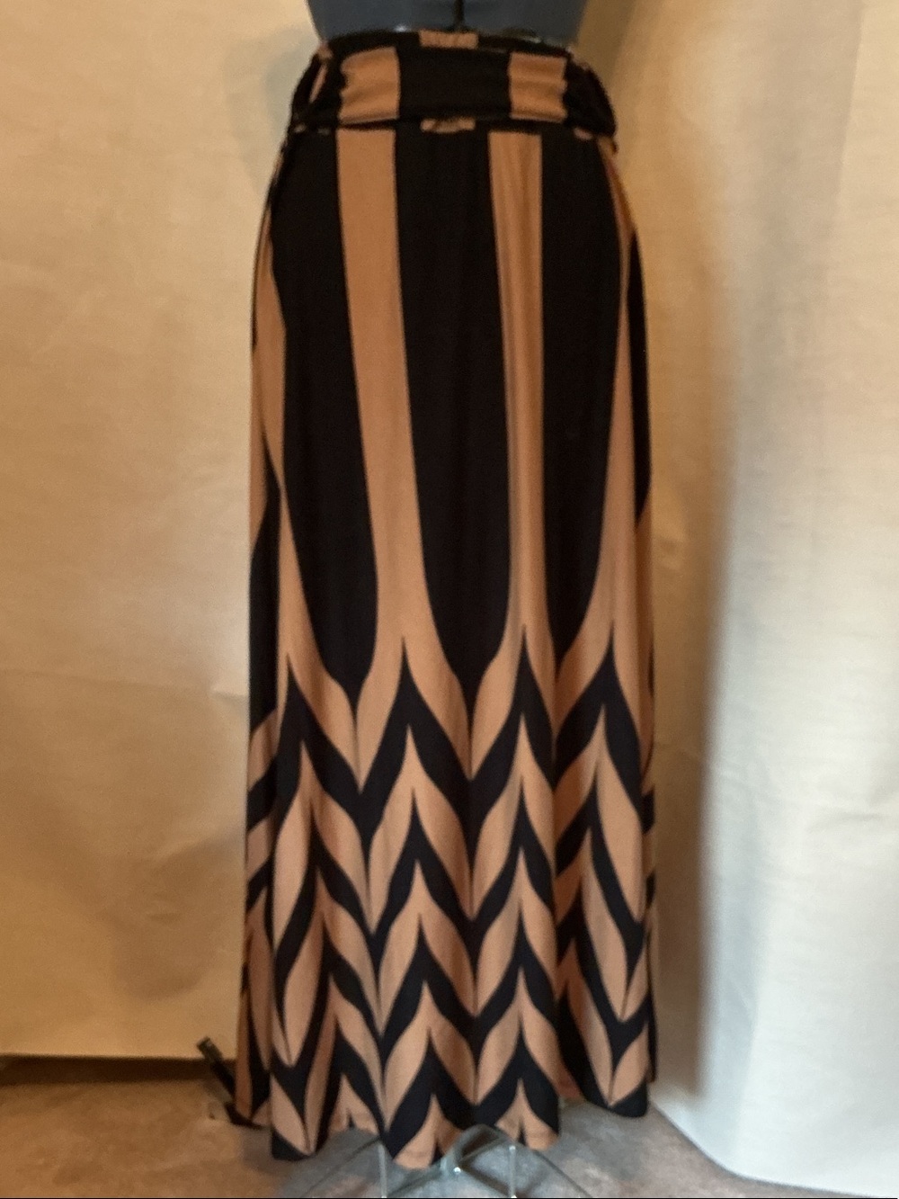 Robert Louis Black and Tan Chevron Maxi Skirt